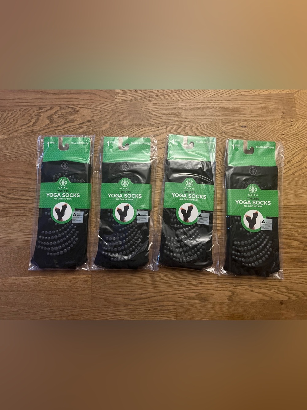 Pack Of 4 Gaiam Toeless Yoga Socks No Slip Black Size Small Medium One Pair Each